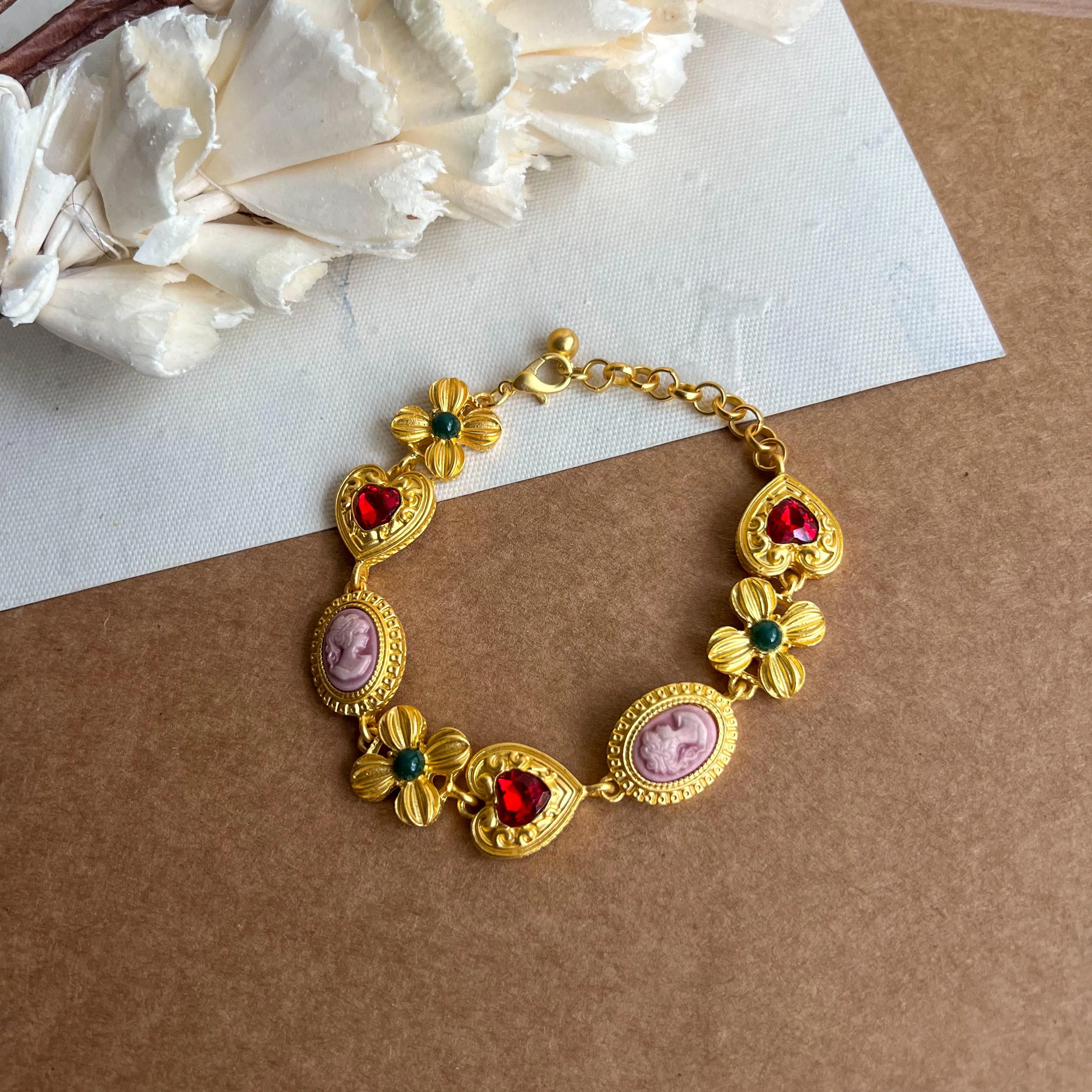 European Vintage Metal Jewellery - Image 15