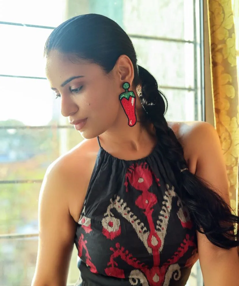 Haye Haye Mirchi Handmade Beaded Earrings - Image 8