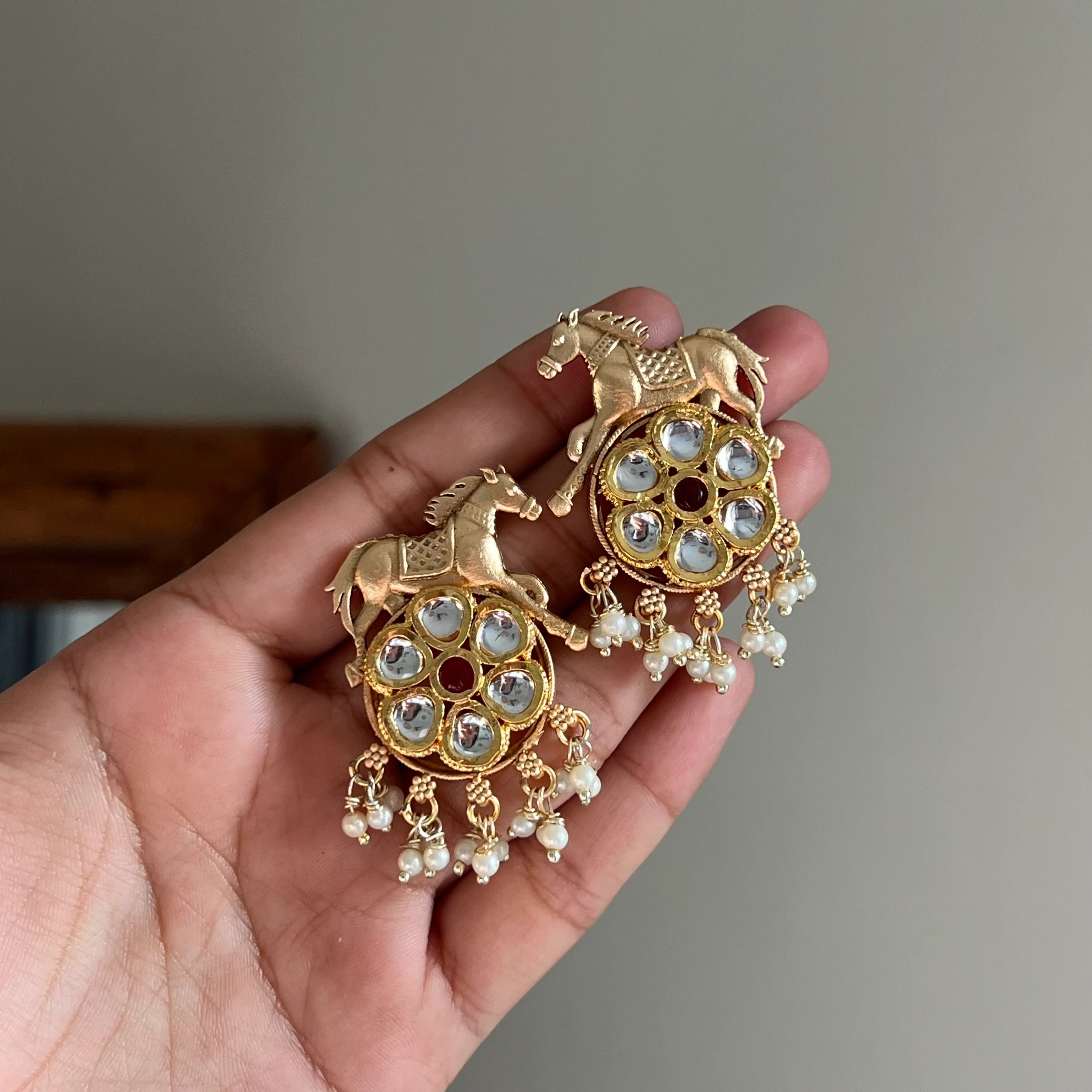 Ashwa Horse Motif Earrings - Image 3
