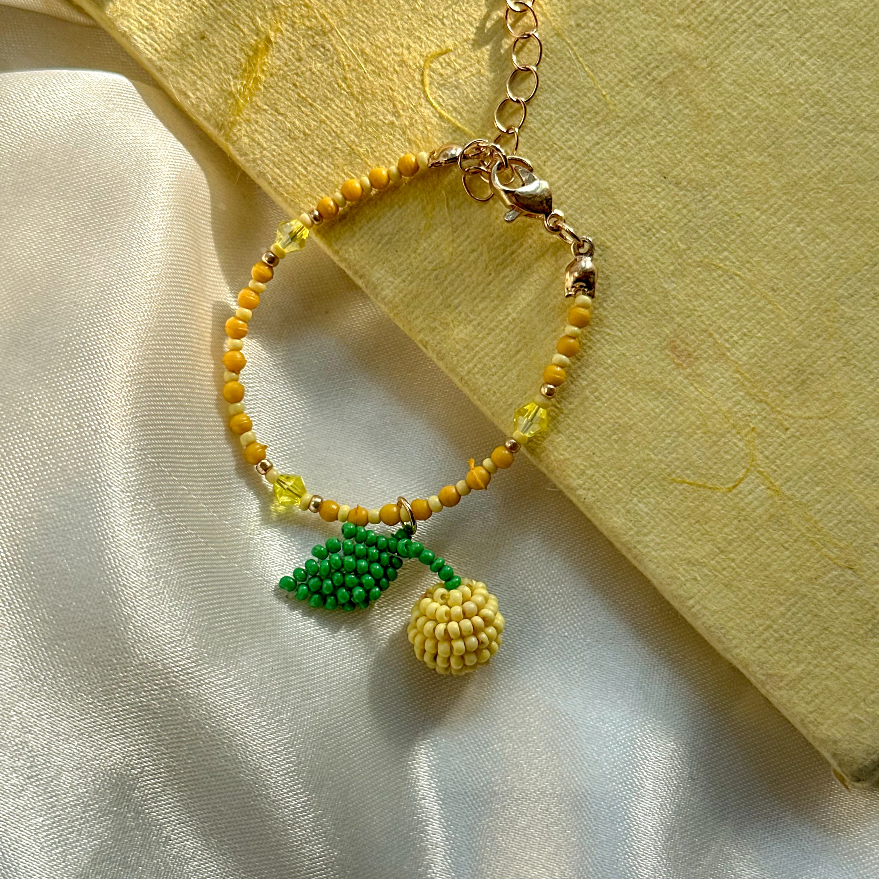 Lemon Charm Handmade Beaded Bracelet - Image 5