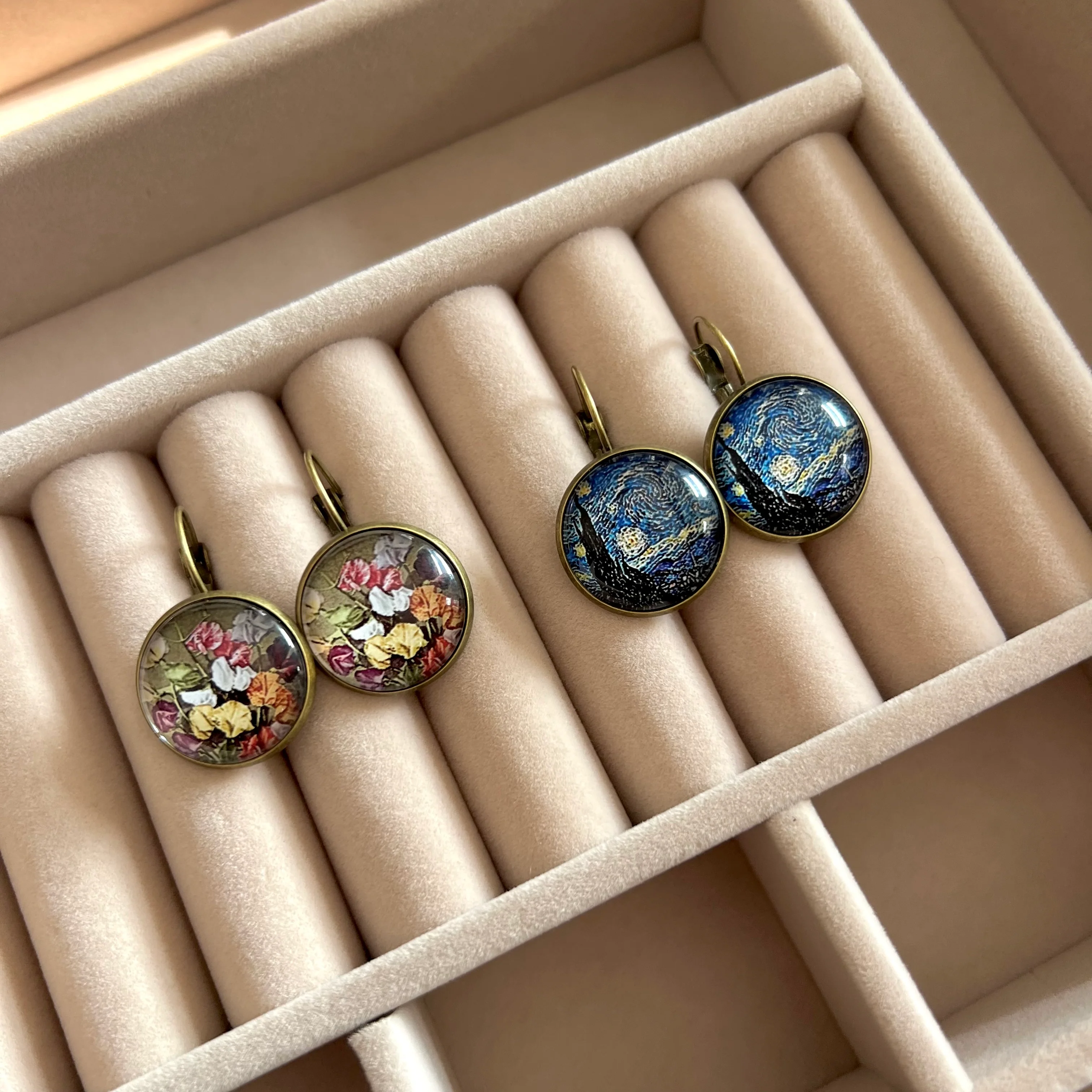 Art Gallery Metal Earrings - Image 4