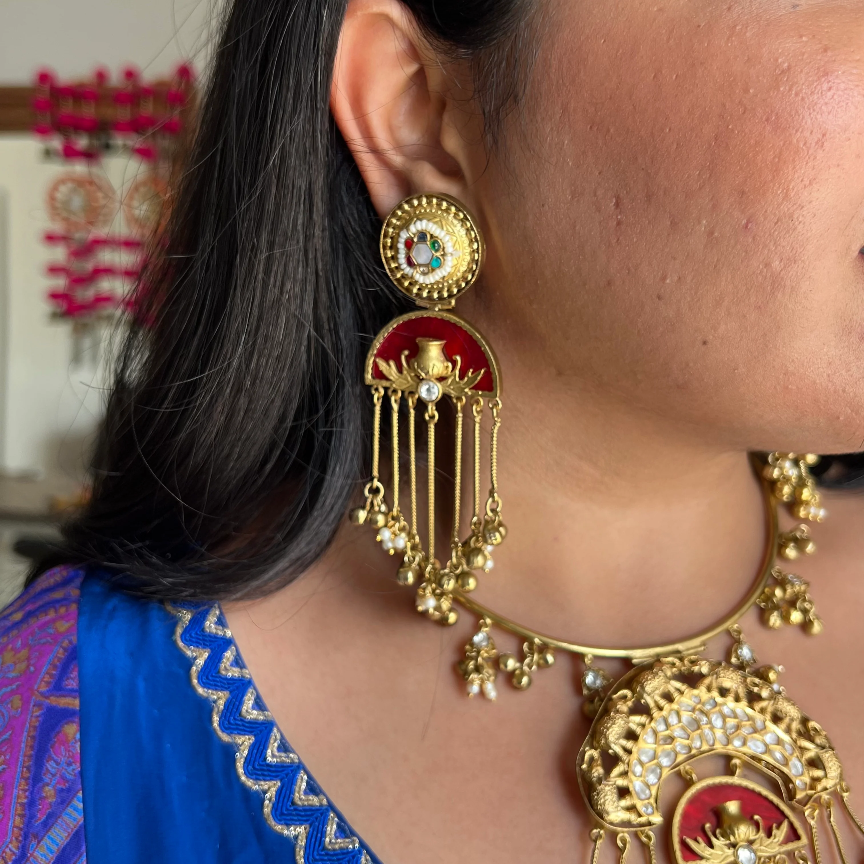 Ghoomar Red Brass Hasli Set - Image 4