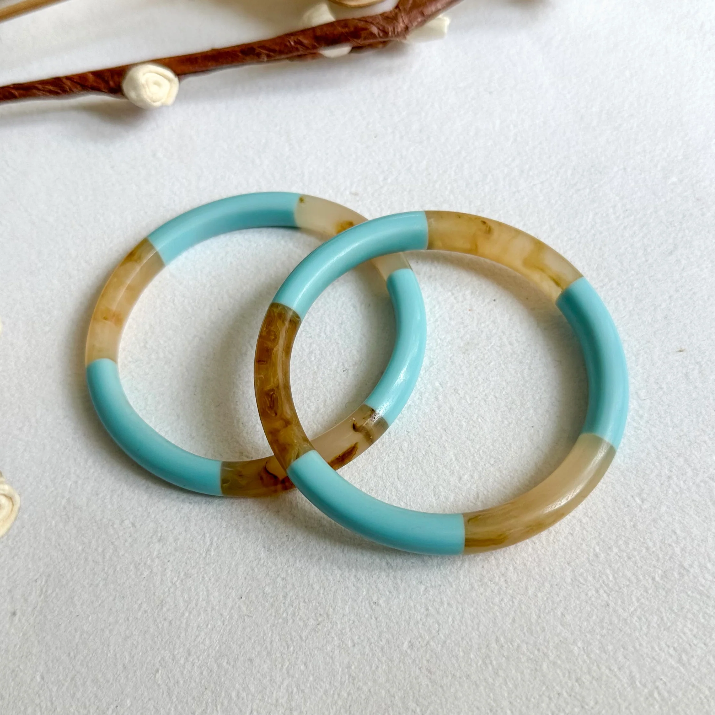 Coastal Crush Resin Bangle-Set of 2 - Image 5