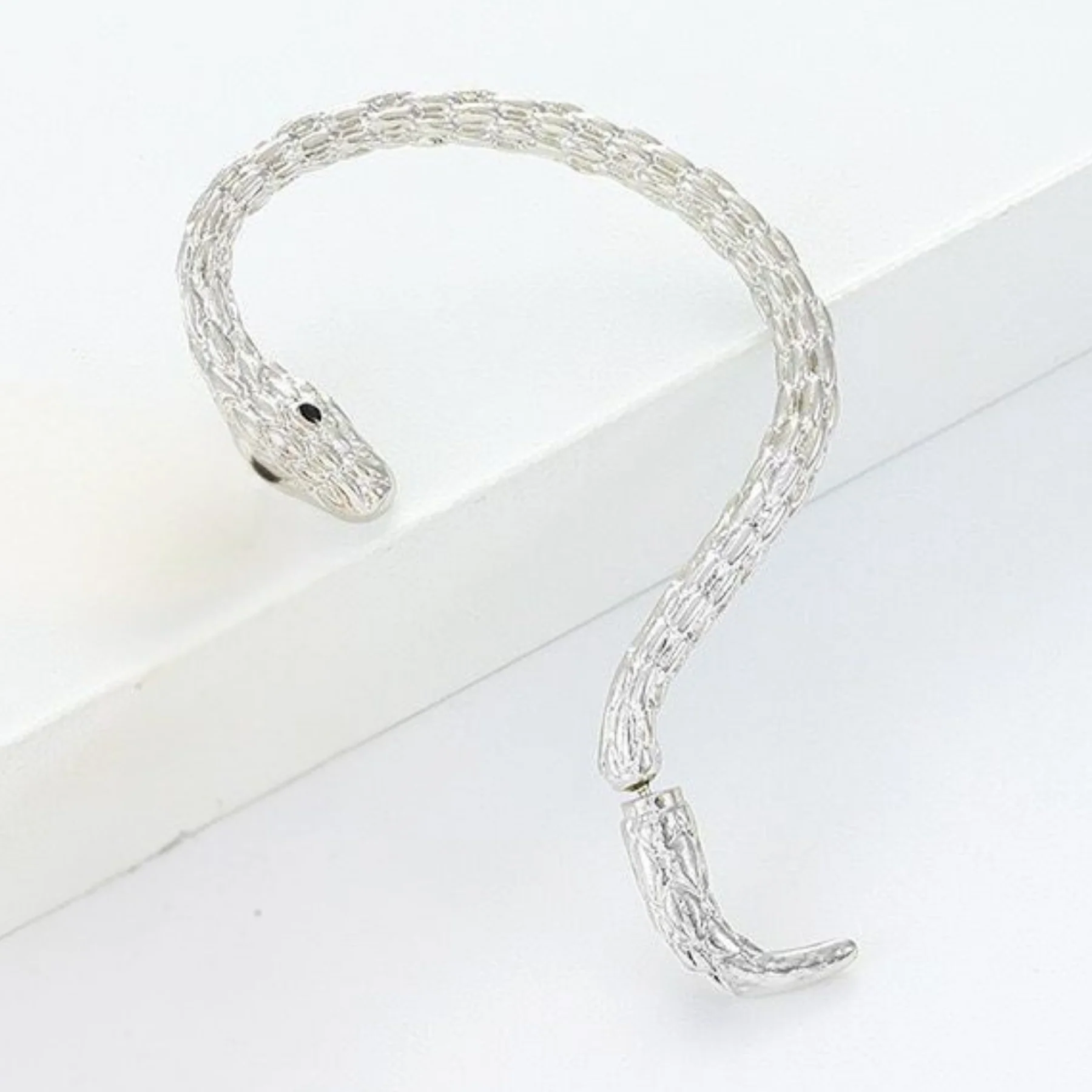 Serpent Luxe One Side Ear Cuff - Image 4