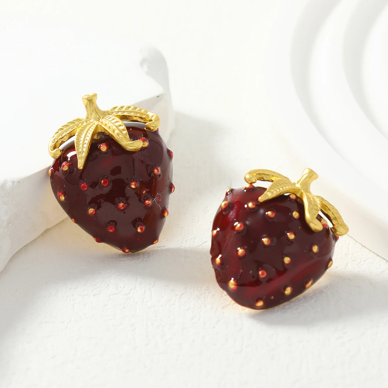 Strawberry Metal Studs - Image 14