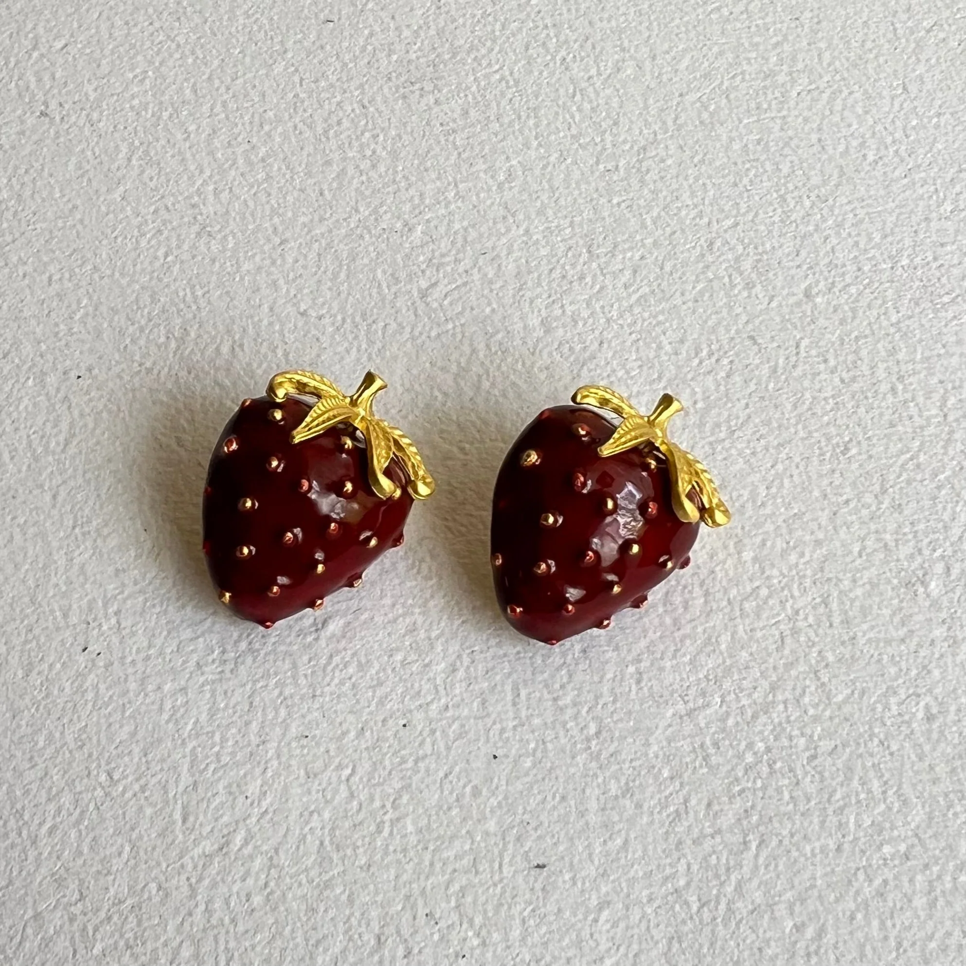 Strawberry Metal Studs - Image 17