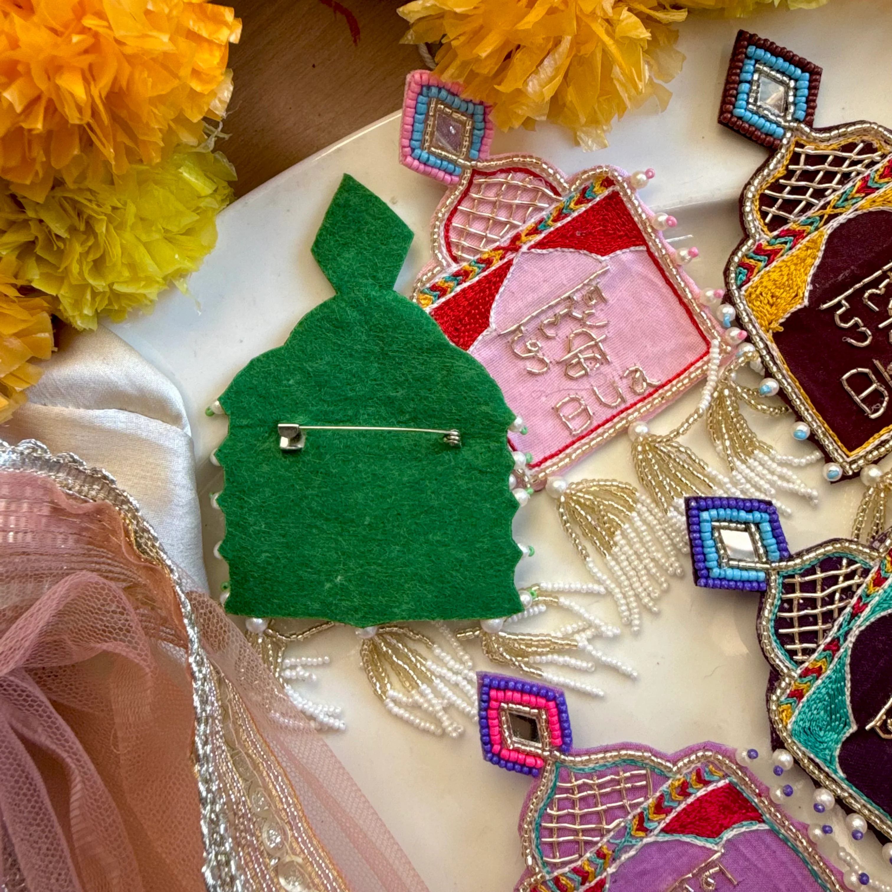 Wedding Brooches (Dulhan ki side) - Image 19