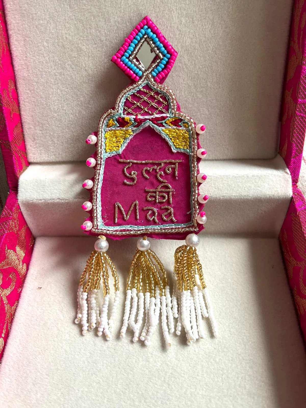 Wedding Brooches (Dulhan ki side) - Image 34